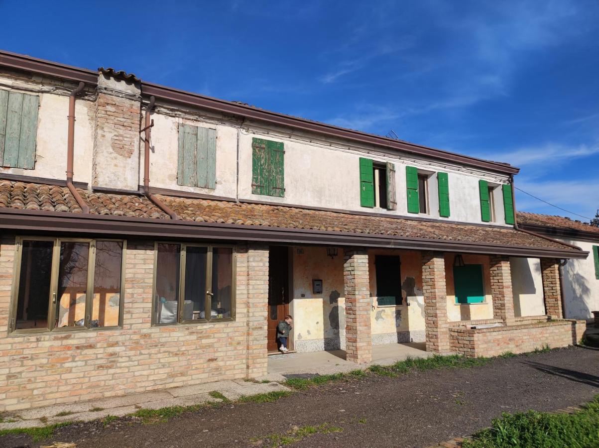Hotel Antico Casolare Da Francesca Porto Viro Exterior foto